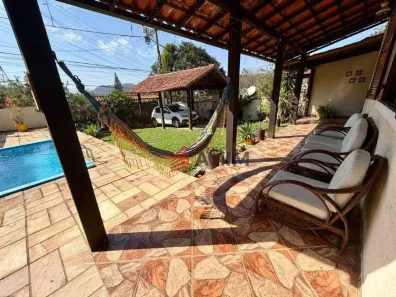 Casa com 3 Quartos à venda, 200m² no Largo da Batalha, Niterói