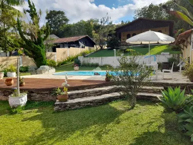 Casa com 4 Quartos à venda, 227m² no Parque Jardim da Serra, Juiz de Fora