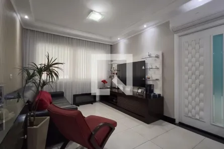 Casa com 3 Quartos à venda, 197m² no Vila Moreira, Guarulhos