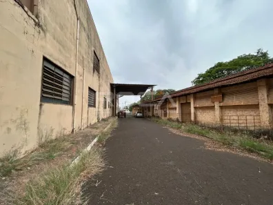 Galpão/Depósito/Armazém à venda, 5650m² no Vila Vista Alegre, São Carlos