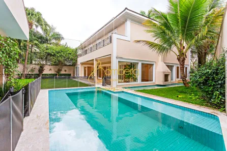 Casa com 4 Quartos para alugar, 754m² no Jardim Leonor, São Paulo