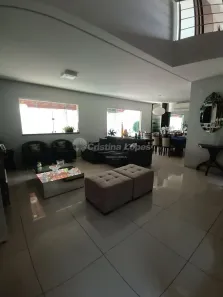 Sobrado com 4 Quartos à venda, 350m² no Macaúba, Teresina