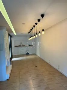 Sala Comercial para alugar, 170m² no Parque Colonial, São Paulo