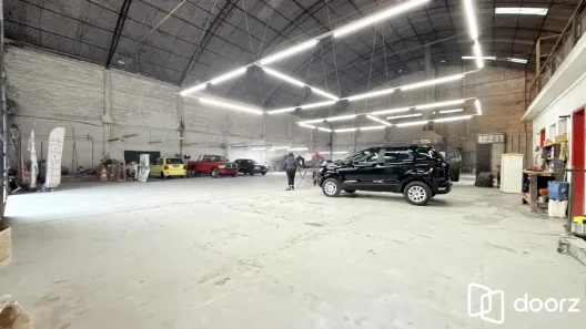 Prédio Comercial com 3 Quartos à venda, 1037m² no São João, Porto Alegre