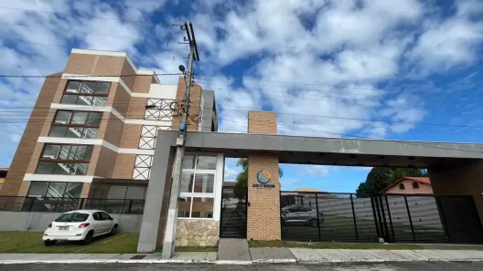 Apartamento com 2 Quartos à venda, 65m² no Guarajuba (Monte Gordo), Camaçari