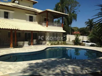 Fazenda/Sítio com 4 Quartos à venda, 600m² no Centro, Ibiúna