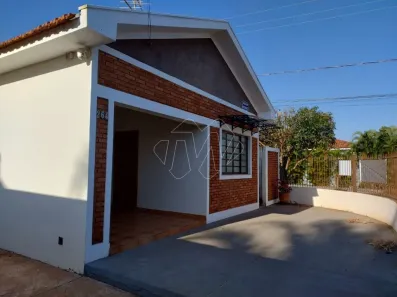Casa com 3 Quartos à venda, 134m² no Jardim Morada do Sol (Vila Xavier), Araraquara