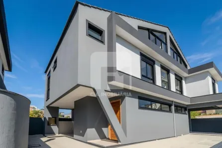 Casa com 3 Quartos à venda, 197m² no Pântano do Sul, Florianópolis