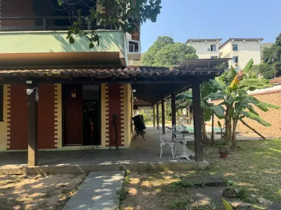 Casa com 3 Quartos à venda, 300m² no Praça Seca, Rio de Janeiro