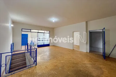 Casa com 5 Quartos para alugar, 489m² no Dom Bosco, Belo Horizonte