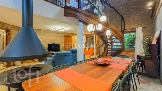 Casa com 3 Quartos à venda, 420m² no Vila Jardim, Porto Alegre