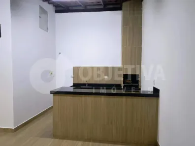 Casa de Condomínio com 3 Quartos à venda, 90m² no Aclimação, Uberlândia