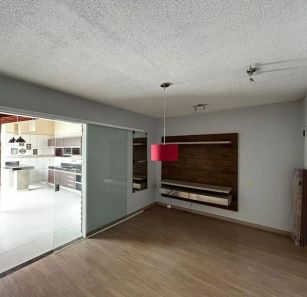 Casa de Condomínio com 2 Quartos à venda, 100m² no Aclimação, Uberlândia