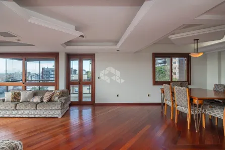 Apartamento com 2 Quartos à venda, 139m² no Moinhos de Vento, Porto Alegre