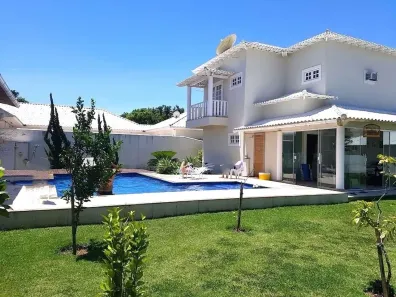 Casa de Condomínio com 3 Quartos à venda, 500m² no Centro (Praia Seca), Araruama