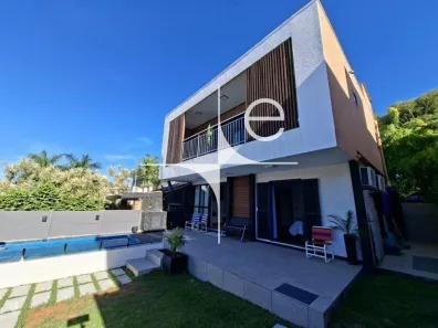Casa com 3 Quartos para alugar, 200m² no Campeche, Florianópolis