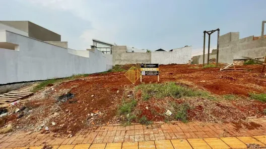 Lote/Terreno à venda, 360m² no Vila Industrial, Toledo