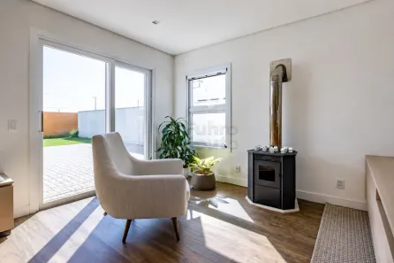 Casa de Condomínio com 3 Quartos à venda, 223m² no Laranjal, Pelotas