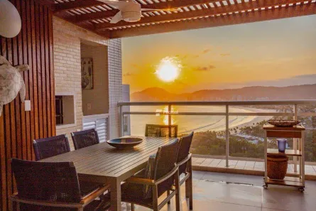Cobertura com 4 Quartos para venda ou aluguel, 269m² no Mar e Céu, Guarujá
