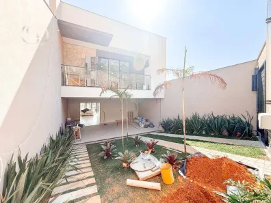 Casa com 4 Quartos à venda, 196m² no Novo Horizonte, Juiz de Fora