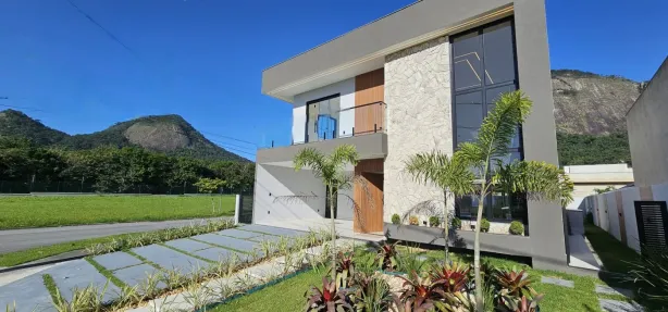 Casa de Condomínio com 4 Quartos à venda, 250m² no Inoã (Inoã), Maricá