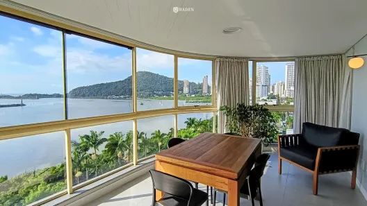 Apartamento com 4 Quartos para alugar, 298m² no Fazenda, Itajaí