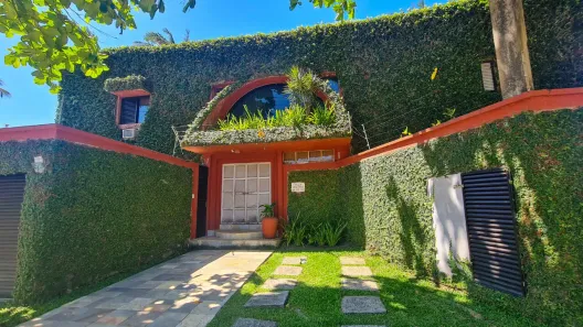 Casa com 6 Quartos à venda, 393m² no Balneário Praia do Pernambuco, Guarujá