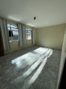 Apartamento com 3 Quartos para alugar, 90m² no Democrata, Juiz de Fora