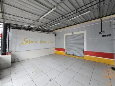Ponto Comercial para alugar, 60m² no Boqueirão, Curitiba