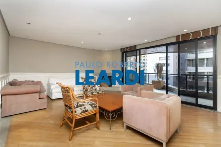 Apartamento com 4 Quartos à venda, 245m² no Consolação, São Paulo