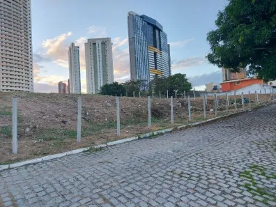 Lote/Terreno à venda, 2000m² no Ponta Negra, Natal