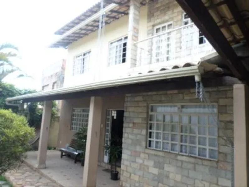 Casa com 3 quartos — Trevo, Belo Horizonte