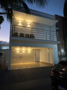 Casa de Condomínio com 3 Quartos à venda, 235m² no Santa Genoveva, Goiânia