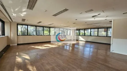 Sala Comercial à venda, 214m² no Vila Olímpia, São Paulo