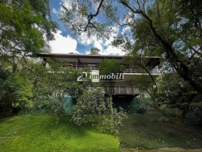 Casa de Condomínio com 3 Quartos à venda, 380m² no Chácara do Refúgio, Carapicuíba