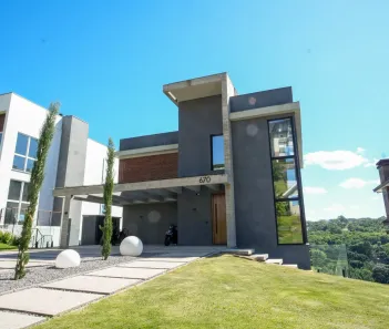 Casa de Condomínio com 3 Quartos à venda, 424m² no Vila Prinstrop, Gramado