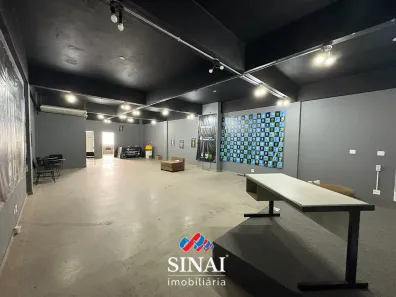 Sala Comercial para alugar, 220m² no Penha Circular, Rio de Janeiro