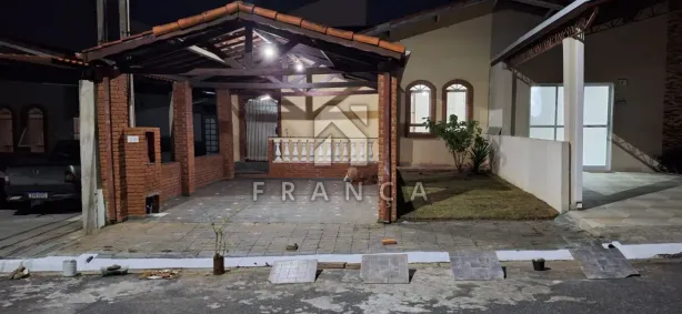 Casa de Condomínio com 3 Quartos à venda, 175m² no Parque Califórnia, Jacareí