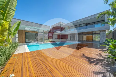 Casa de Condomínio com 5 Quartos à venda, 1490m² no Barra da Tijuca, Rio de Janeiro