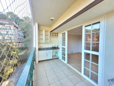 Apartamento com 3 Quartos à venda, 160m² no Itaipava, Petrópolis