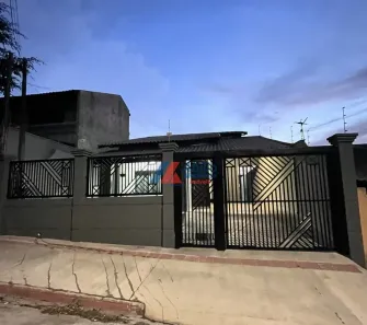 Casa com 3 Quartos à venda, 140m² no Jardim Tropical, Londrina