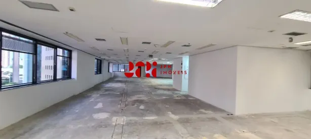 Sala Comercial para alugar, 290m² no Vila Olímpia, São Paulo