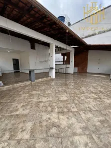 Casa com 4 Quartos à venda, 210m² no São Mateus, Juiz de Fora