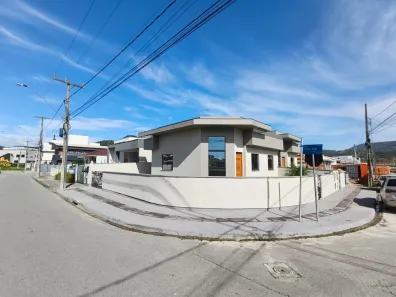 Casa com 3 Quartos à venda, 65m² no Bela Vista, Palhoça