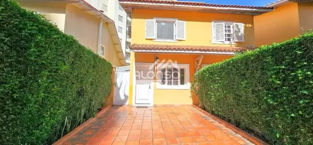 Casa de Condomínio com 3 Quartos à venda, 220m² no Jardim Monte Alegre, São Paulo