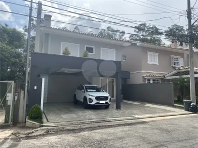 Sobrado com 4 Quartos à venda, 260m² no Jardim Itatinga, São Paulo
