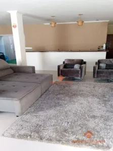 Sobrado com 2 Quartos à venda, 200m² no Recanto Som do Mar, Caraguatatuba
