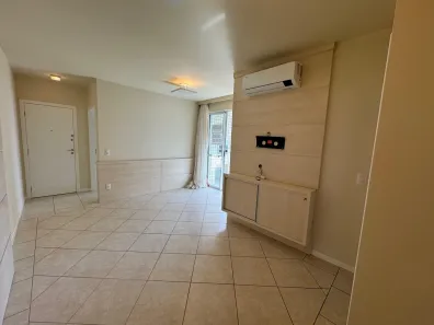 Apartamento com 2 Quartos para alugar, 72m² no Trindade, Florianópolis