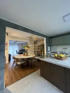 Casa com 5 Quartos à venda, 238m² no Pilarzinho, Curitiba