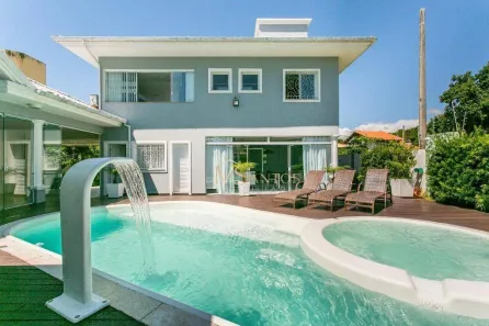 Casa com 4 Quartos à venda, 340m² no Ingleses do Rio Vermelho, Florianópolis